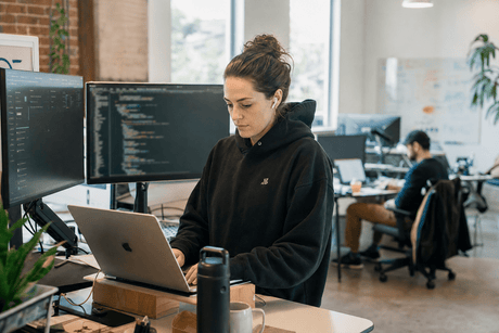 Custom Logo Hoodies Case Study: How a Small Austin SaaS Startup Outfitted Its Team